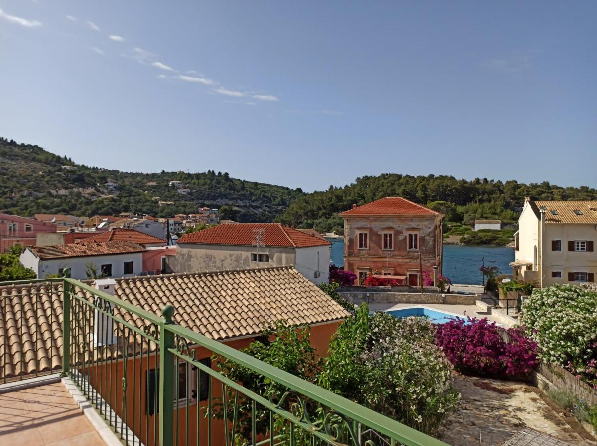 Avra Villa Gaios Bagian luar foto