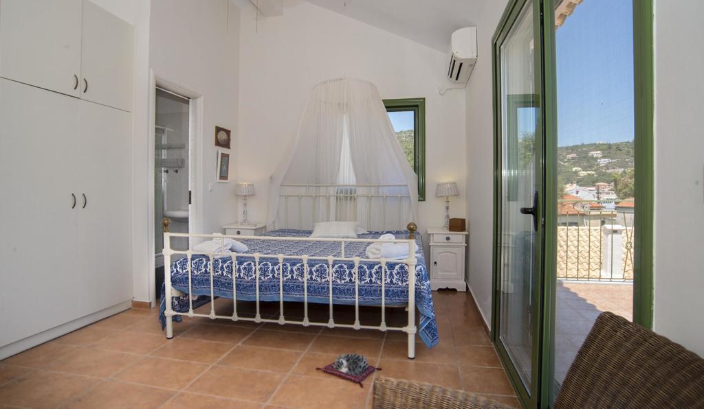 Avra Villa Gaios Ruang foto